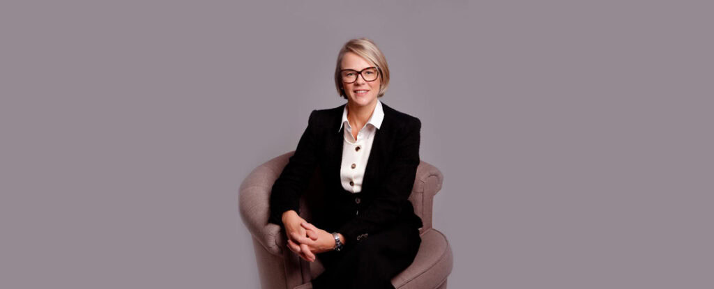 Iberdrola nomeia Nuria Brinkmann como head of legal em Portugal para liderar projetos renováveis de 2GW e impulsionar a transição energética.